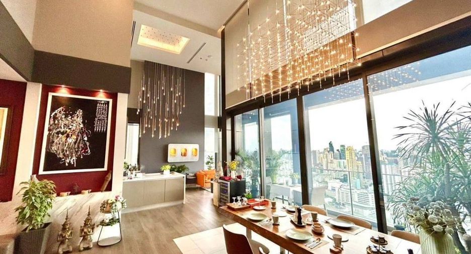For rent そして for sale 4 Beds condo in Watthana, Bangkok