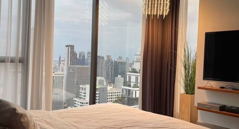 For rent そして for sale 4 Beds condo in Watthana, Bangkok