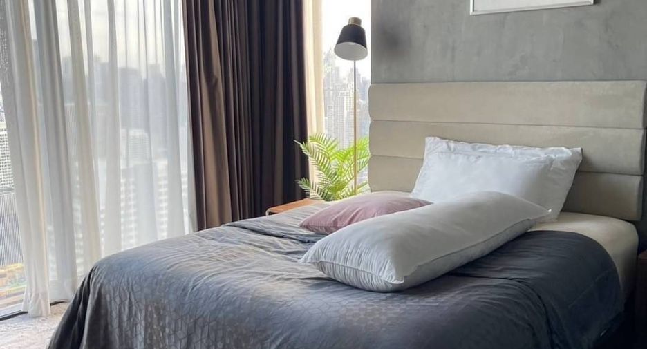 For rent そして for sale 4 Beds condo in Watthana, Bangkok