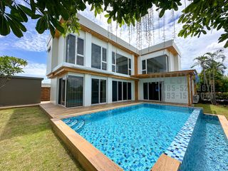 For Rent 4 Bedroom House In San Kamphaeng, Chiang Mai