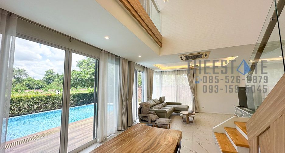 For rent 4 bedrooms house in San Kamphaeng, Chiang Mai