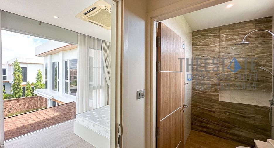 For rent 4 bedrooms house in San Kamphaeng, Chiang Mai