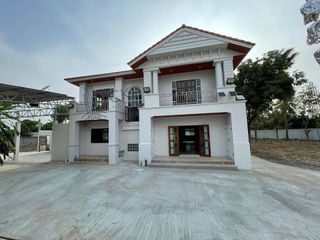 For rent and for sale 3 bed house in Nakhon Chai Si, Nakhon Pathom
