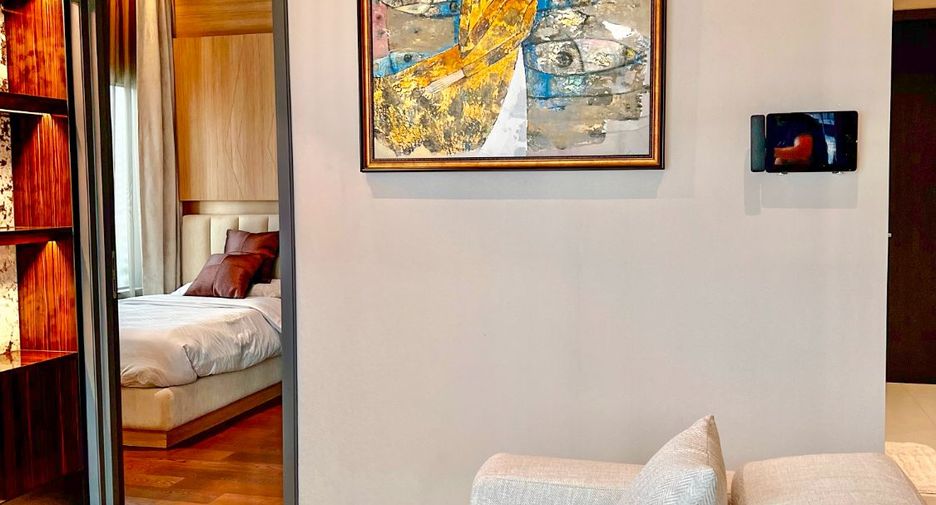 For sale 2 bedrooms condo in Watthana, Bangkok