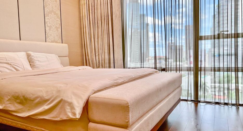 For sale 2 bedrooms condo in Watthana, Bangkok