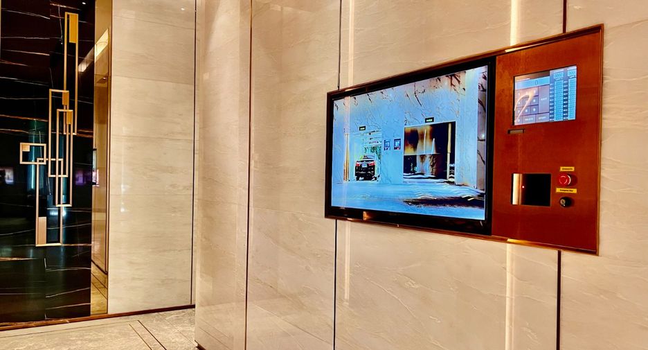 For sale 2 bedrooms condo in Watthana, Bangkok