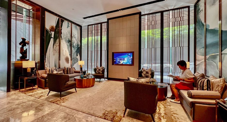 For sale 2 bedrooms condo in Watthana, Bangkok