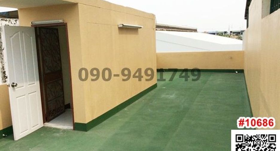 For rent 3 bedrooms retail Space in Bang Khun Thian, Bangkok