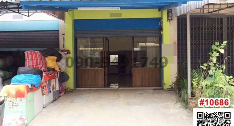 For rent 3 bedrooms retail Space in Bang Khun Thian, Bangkok