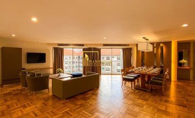 For rent 3 bedrooms apartment in Yan Nawa, Bangkok