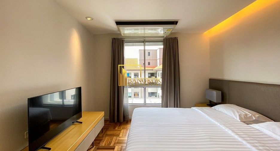 Apartamento en alquiler de 3 habitaciones en Yan Nawa, Bangkok
