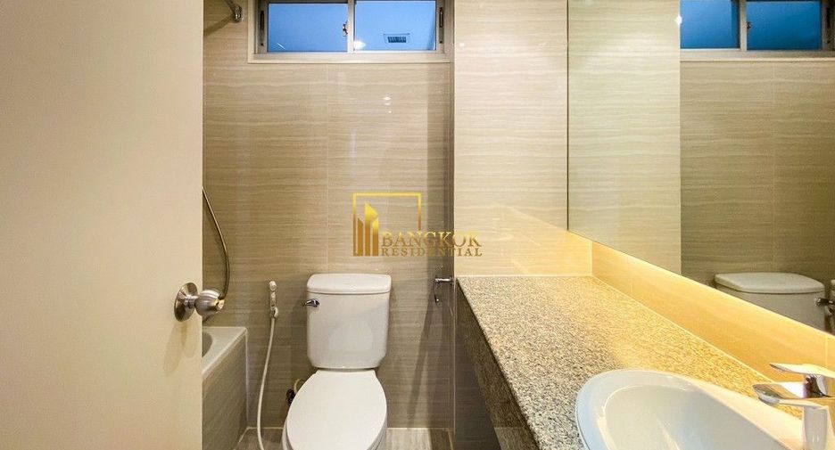 Apartamento en alquiler de 3 habitaciones en Yan Nawa, Bangkok