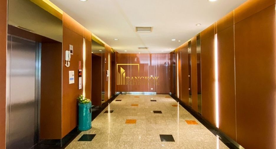 Apartamento en alquiler de 3 habitaciones en Yan Nawa, Bangkok