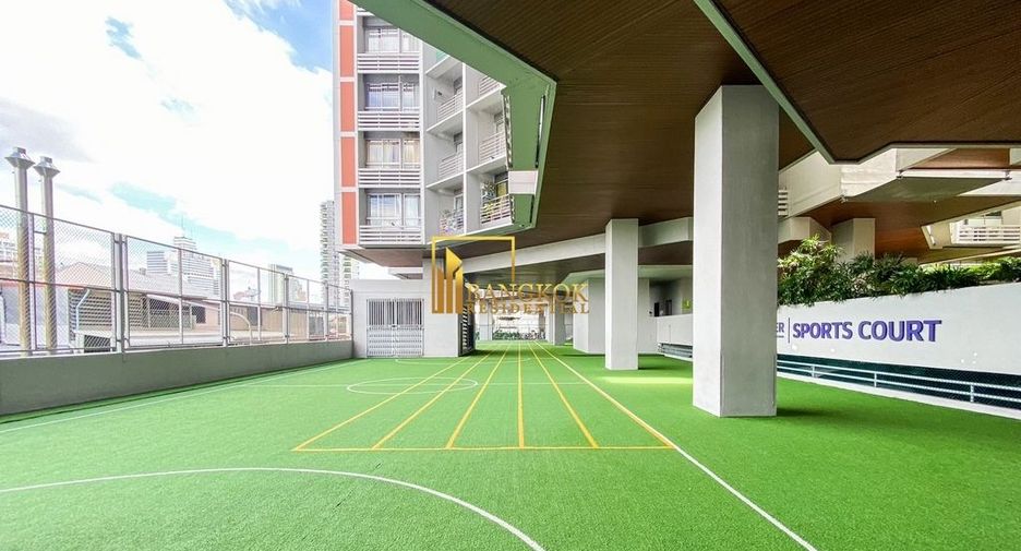 Apartamento en alquiler de 3 habitaciones en Yan Nawa, Bangkok
