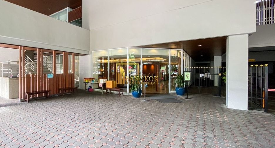 Apartamento en alquiler de 3 habitaciones en Yan Nawa, Bangkok