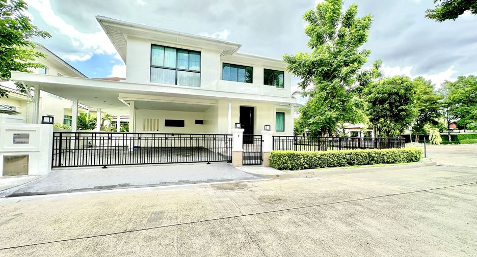 For sale 4 bedrooms house in Phasi Charoen, Bangkok
