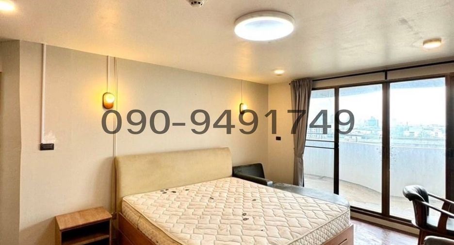 À louer 3 chambres condo à Suan Luang, Bangkok