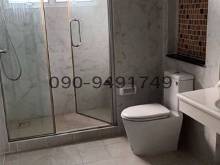 For rent 4 Beds townhouse in Bangkok Yai, Bangkok