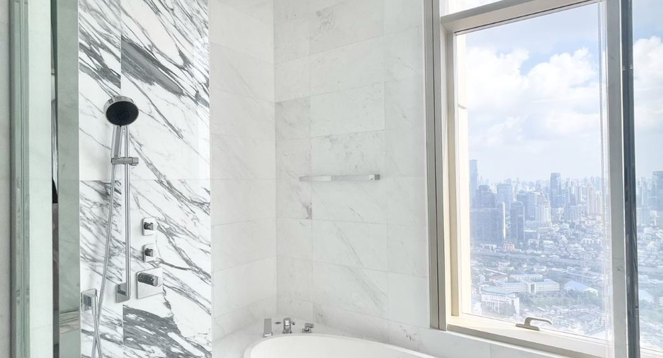 For rent 3 bedrooms condo in Bang Kho Laem, Bangkok