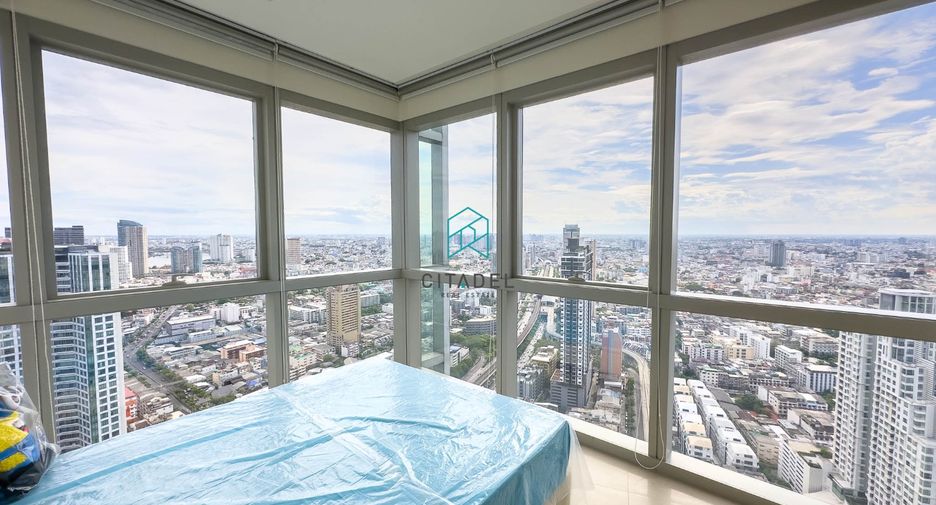 Condo en venta de 2 habitaciones en Sathon, Bangkok