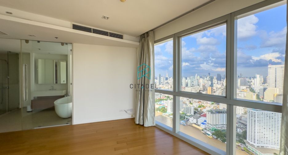 À louer 3 chambres condo à Sathon, Bangkok