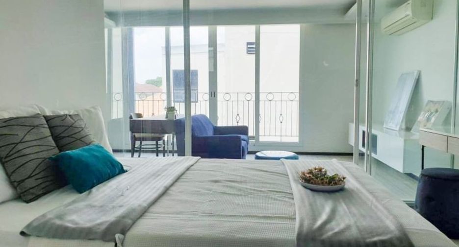 For sale 1 bed condo in Phaya Thai, Bangkok