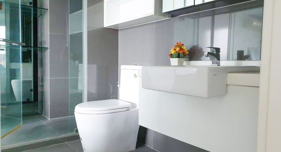 For sale 1 bed condo in Phaya Thai, Bangkok