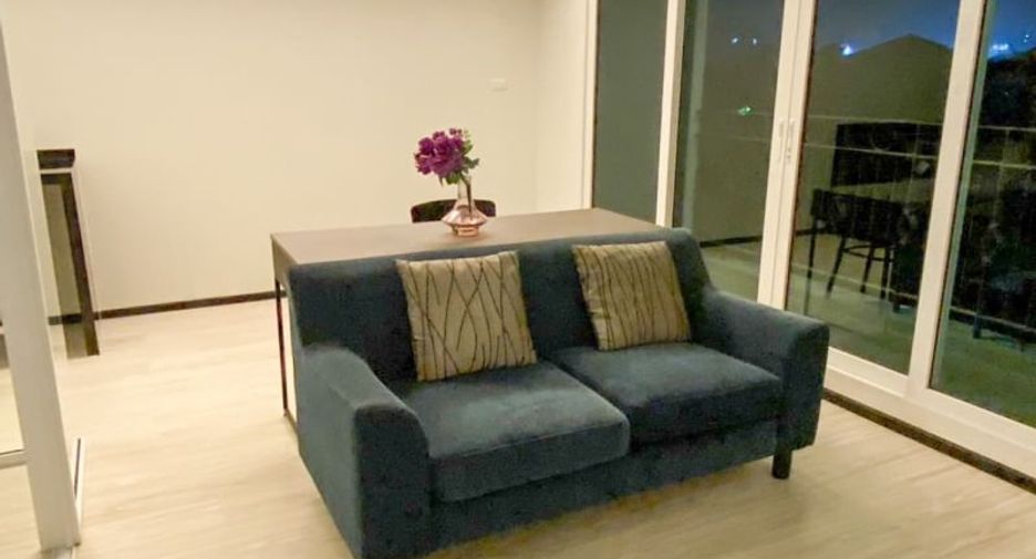 For sale 1 bed condo in Phaya Thai, Bangkok