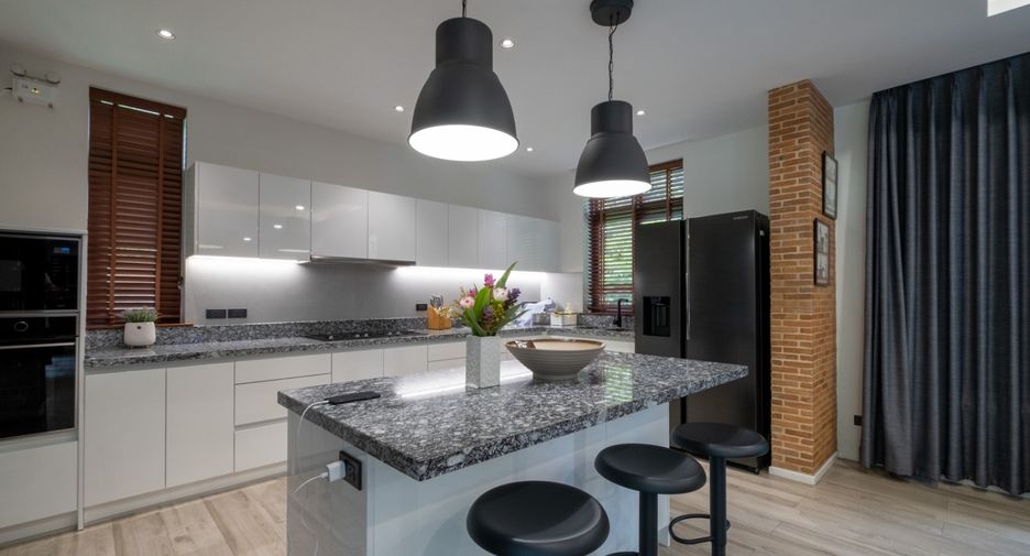 Casa en venta de 3 habitaciones en Hang Dong, Chiang Mai