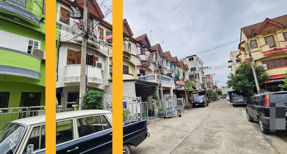 For sale 4 bed townhouse in Krathum Baen, Samut Sakhon
