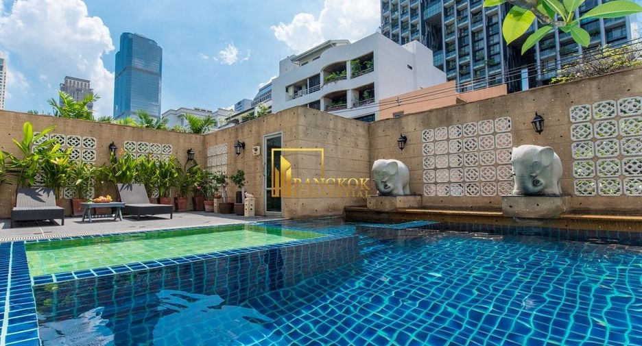 For rent 2 bedrooms apartment in Sathon, Bangkok