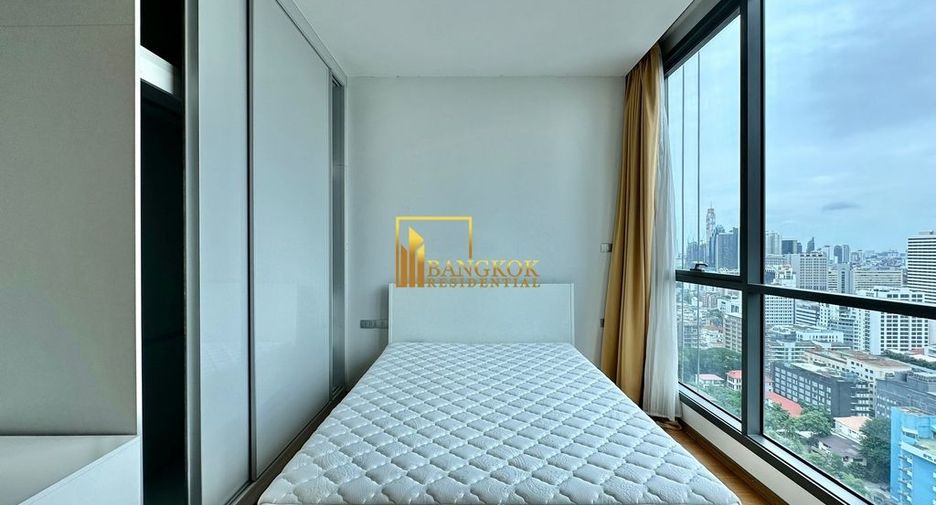 For rent 2 bedrooms condo in Khlong Toei, Bangkok