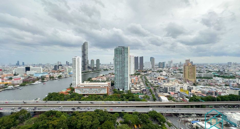 For rent and for sale 2 bedrooms condo in Sathon, Bangkok