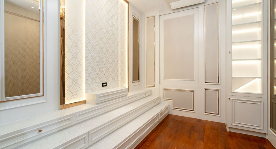 For sale 4 ベッドルーム house in Thawi Watthana, Bangkok