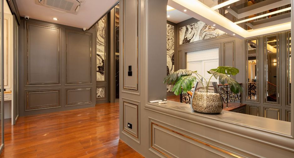 For sale 4 ベッドルーム house in Thawi Watthana, Bangkok