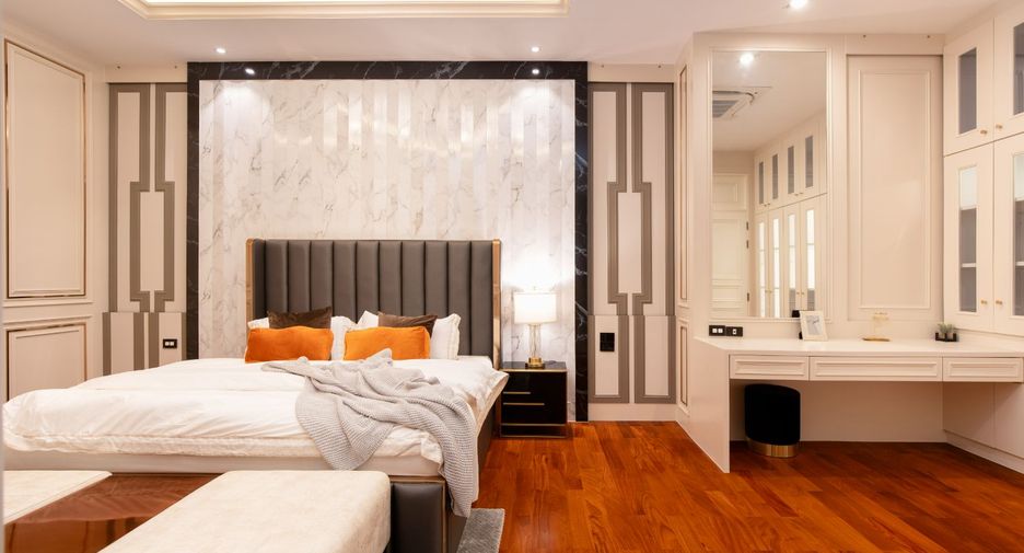 For sale 4 ベッドルーム house in Thawi Watthana, Bangkok