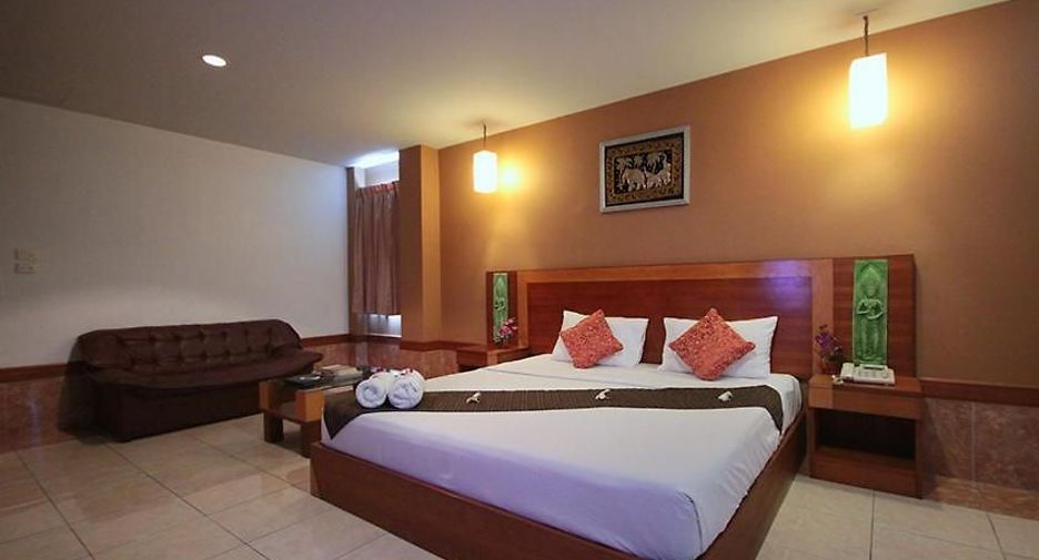 For sale 87 bed hotel in North Pattaya, Pattaya
