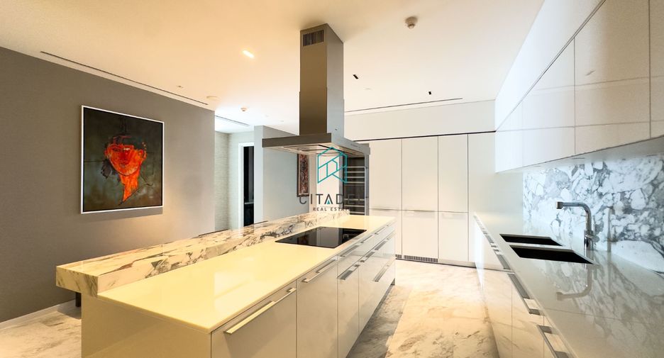 For rent そして for sale 4 ベッドルーム condo in Bang Kho Laem, Bangkok