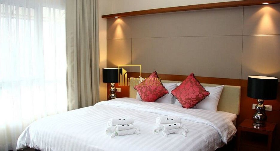 For rent 3 ベッドルーム apartment in Khlong Toei, Bangkok