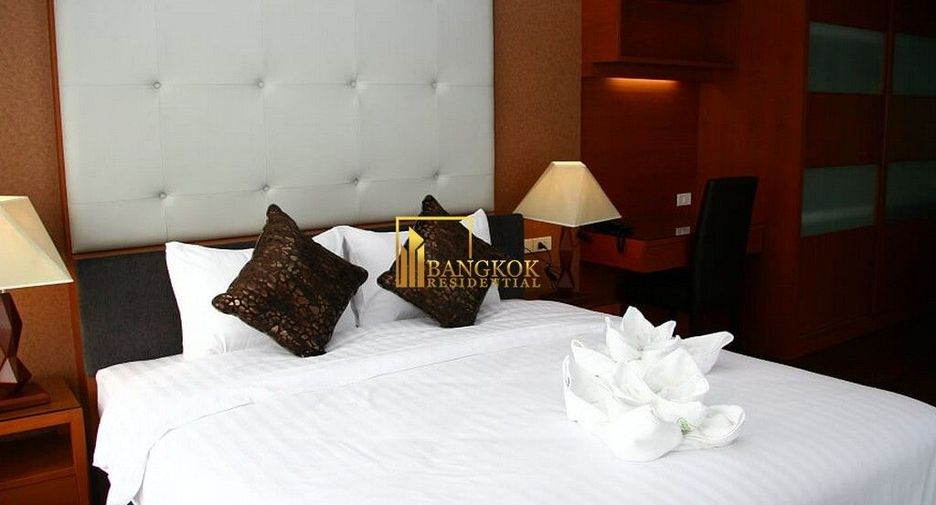 For rent 3 ベッドルーム apartment in Khlong Toei, Bangkok