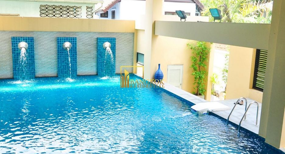 For rent 3 ベッドルーム apartment in Khlong Toei, Bangkok