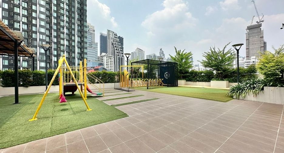 For rent 2 ベッドルーム condo in Khlong Toei, Bangkok