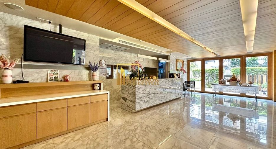 For rent 2 ベッドルーム condo in Khlong Toei, Bangkok