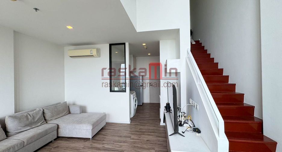 À vendre 1 chambre condo à Si Racha, Chonburi