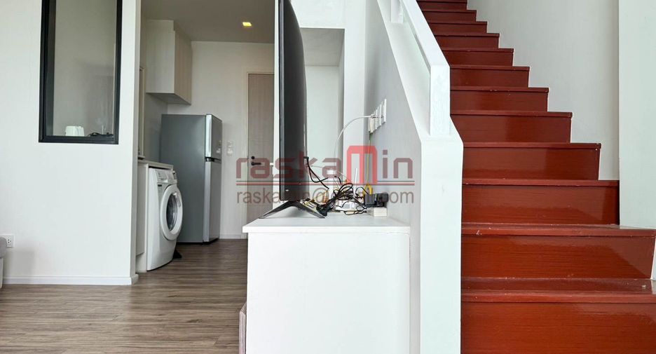 À vendre 1 chambre condo à Si Racha, Chonburi