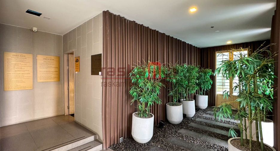 À vendre 1 chambre condo à Si Racha, Chonburi