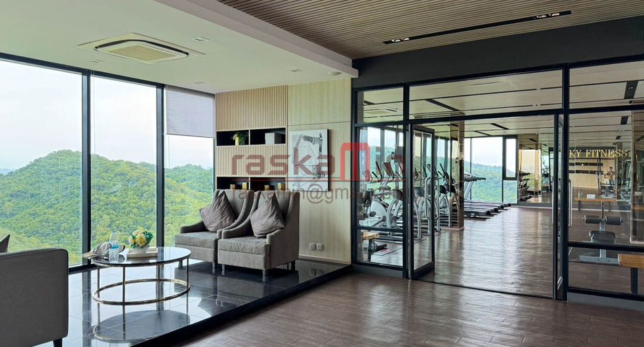 À vendre 1 chambre condo à Si Racha, Chonburi