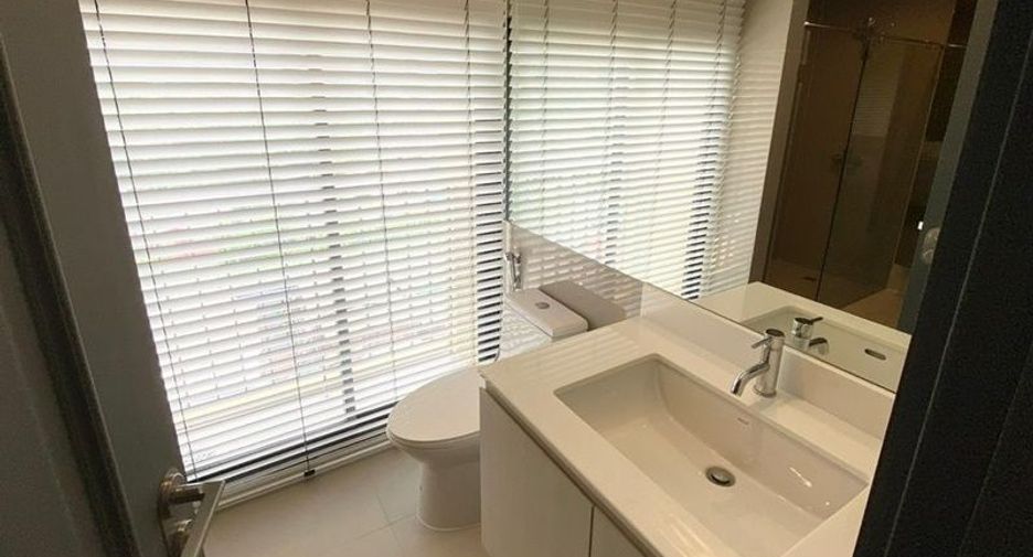 For sale 2 bedrooms condo in Pathum Wan, Bangkok