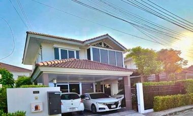 For sale 3 bedrooms house in Si Racha, Chonburi