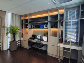 For sale 5 Beds house in Pathum Wan, Bangkok